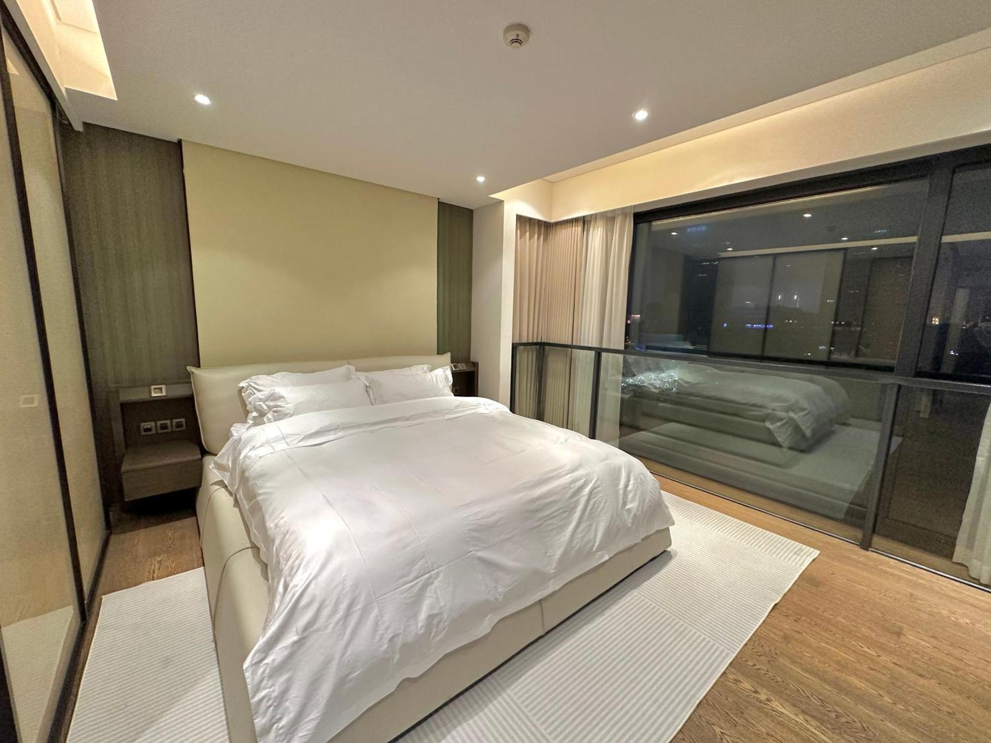 Zhome-Deplex Luxury Apartment-Near The Bund Shanghai Esterno foto