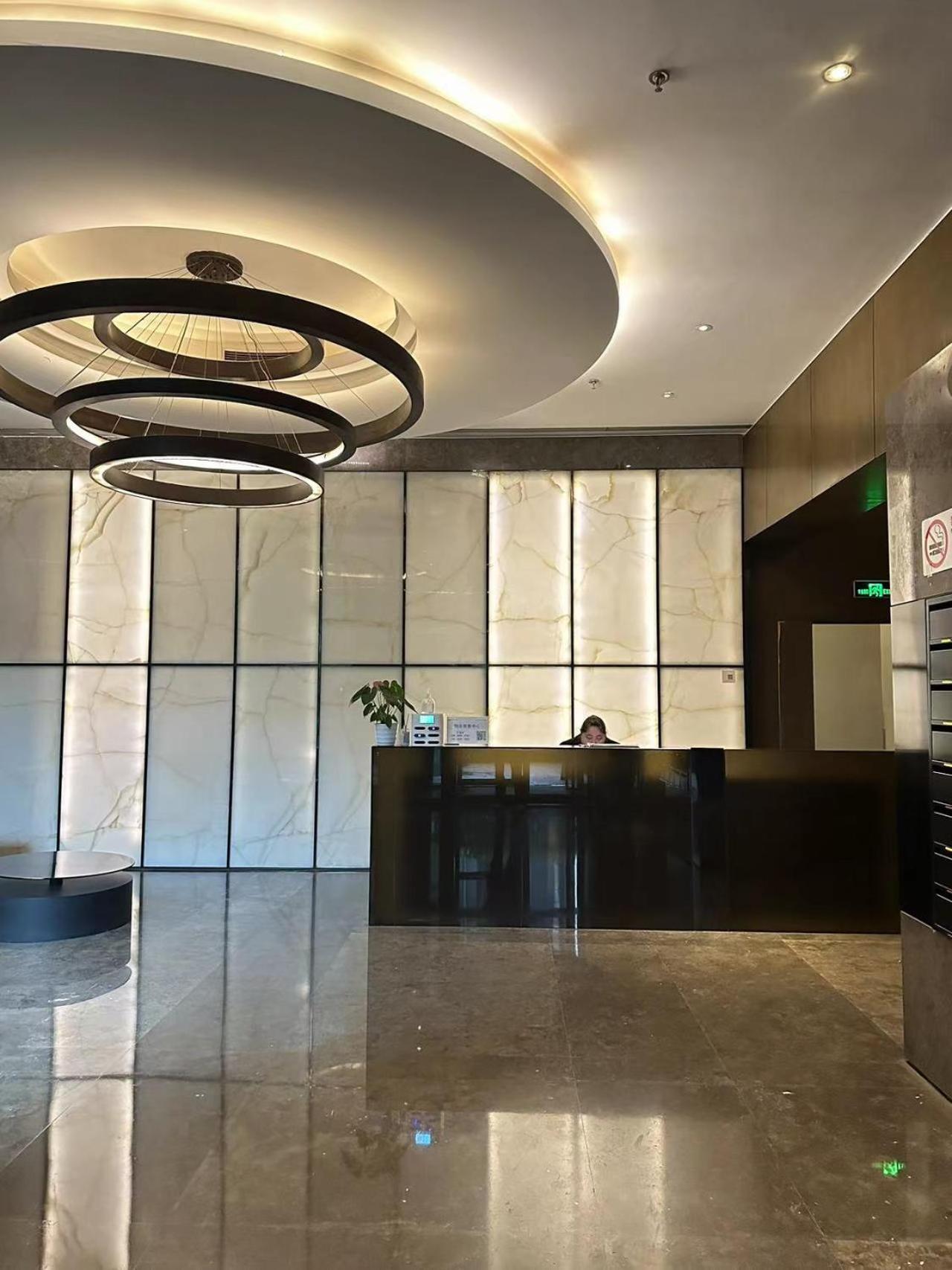 Zhome-Deplex Luxury Apartment-Near The Bund Shanghai Esterno foto